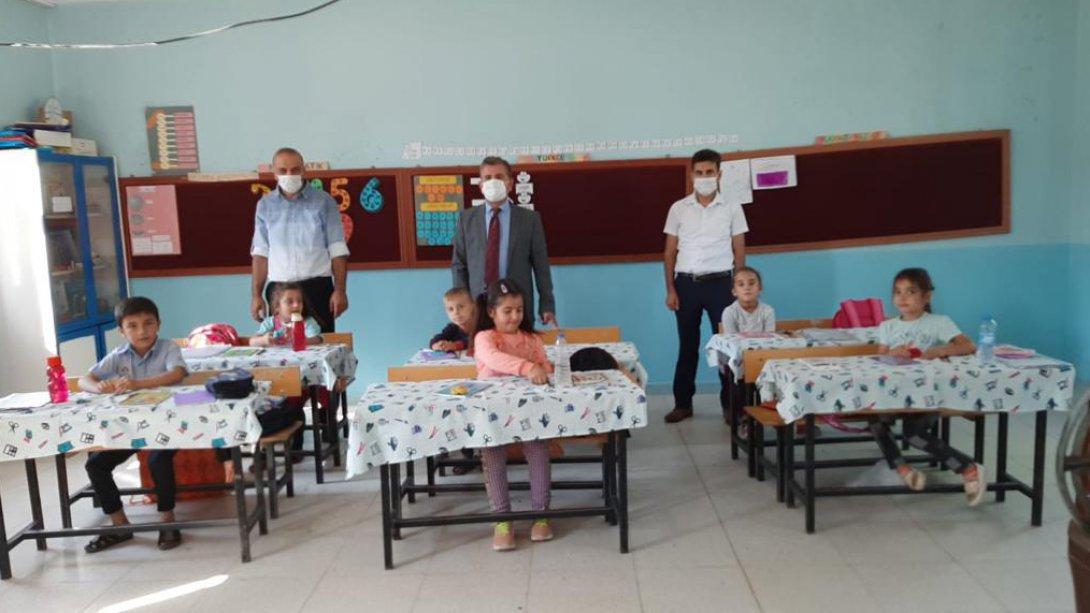 Birleştirilmiş Sınıf Uygulaması Yapılan Köy Okulları Ziyaret Edildi...
